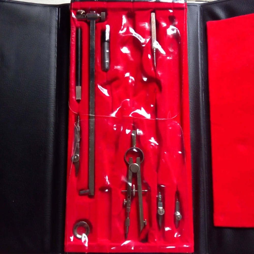 Vintage precision drafting set
